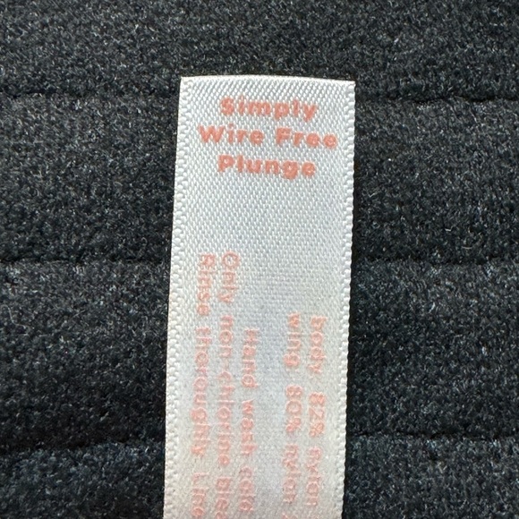 Cacique Simply Wirefree Plunge Bra 50 DD - Picture 6 of 6